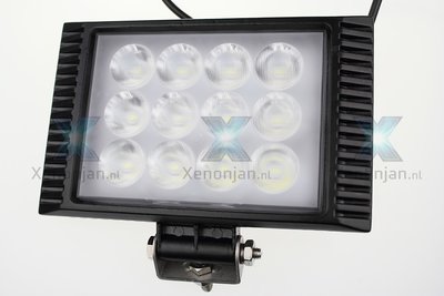 36 Watt rechthoekige werklamp 12-leds 12V en 24V